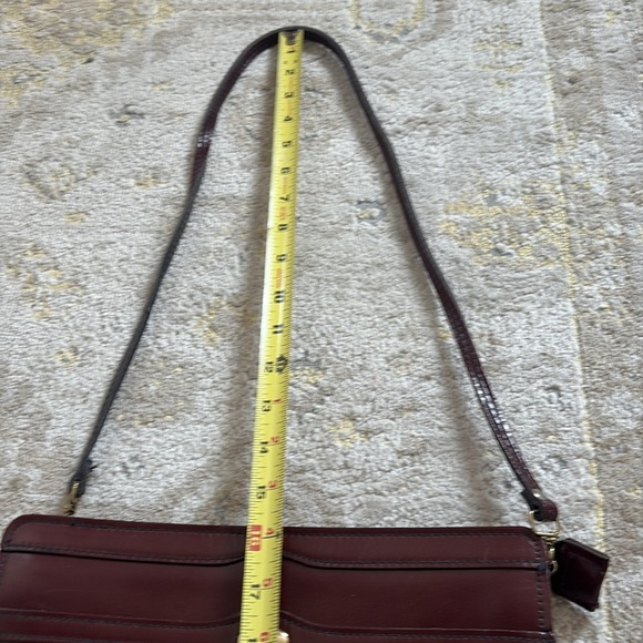 Vintage Reem Burgundy Leather Handbag Made in USA - Picture 10 of 15